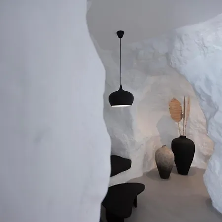 Hotel Saint Santorini