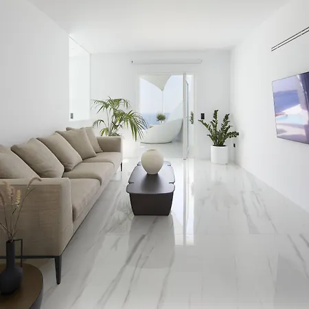 Saint Santorini 5*