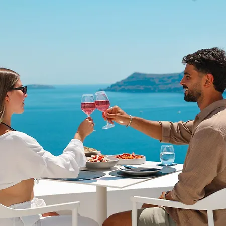 فندق Saint Santorini 5*