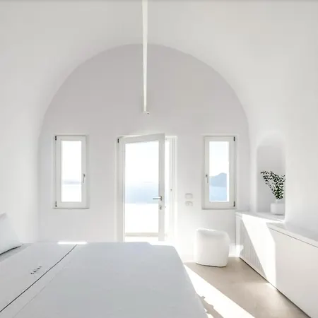 فندق Saint Santorini