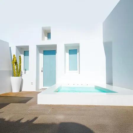 Saint Santorini