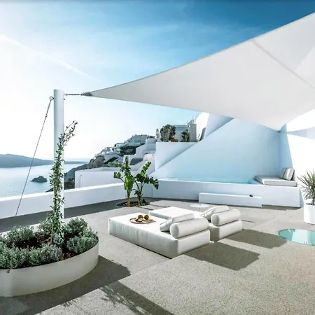 Saint Santorini أويا