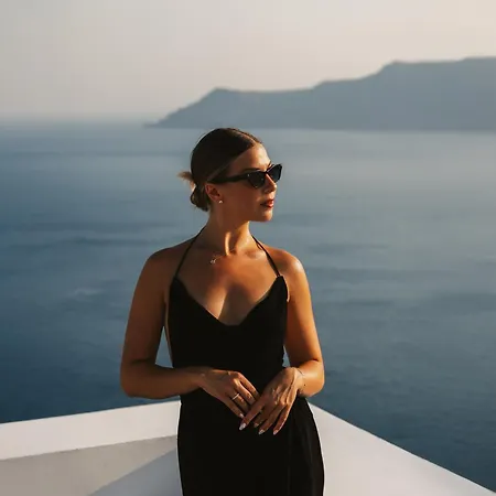 فندق Saint Santorini
