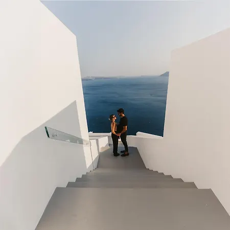 Saint Santorini أويا