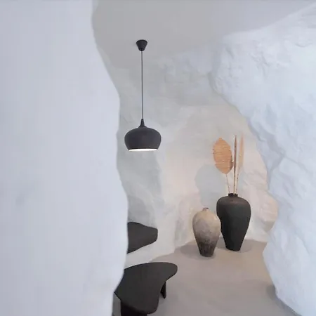 Saint Santorini Ξενοδοχείο 5*