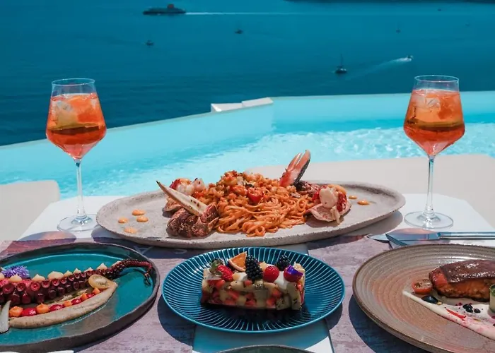 Saint Santorini Hotel 5*