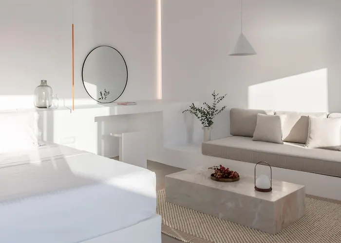 Saint Santorini Hotel