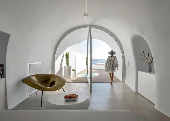 Hotel Saint Santorini 5*