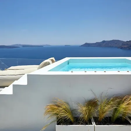 Saint Santorini Hotel 5*