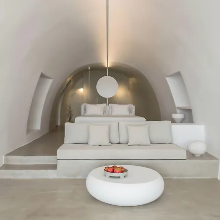 Saint Santorini 5*