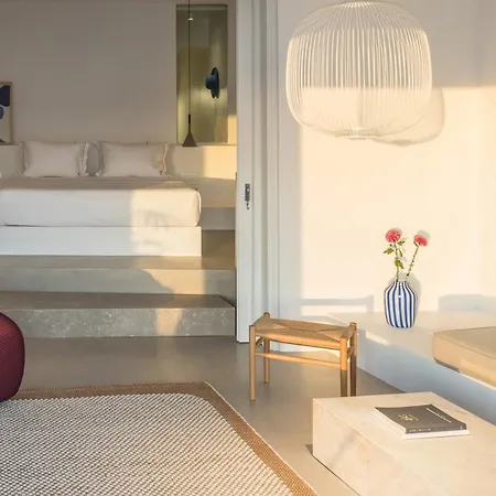 Saint Santorini Hotel 5*