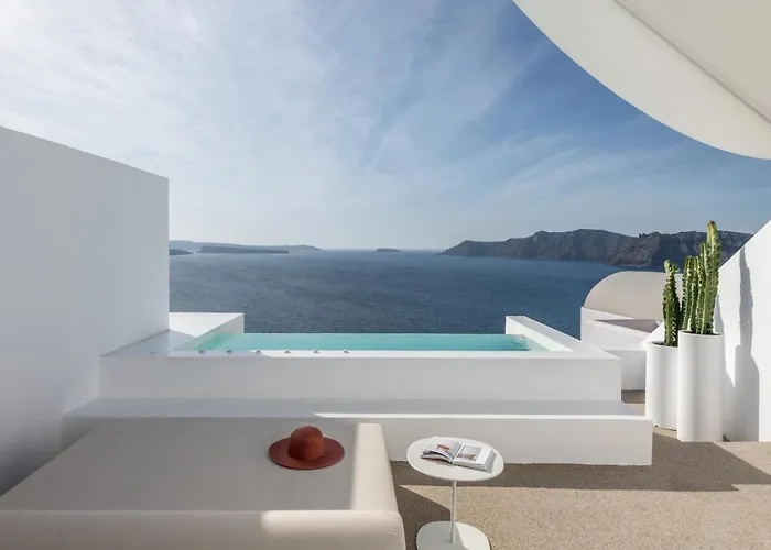 Hotel Saint Santorini 5*