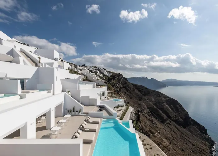 호텔 Saint Santorini 5*